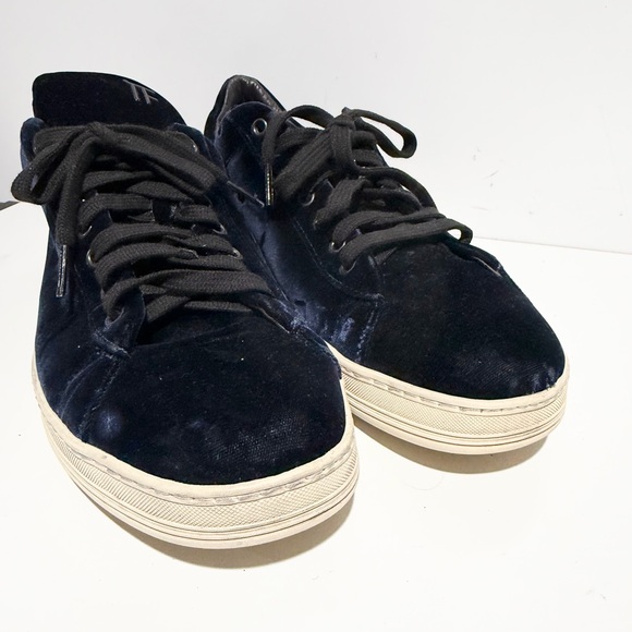 Men's Blue Tom Ford Velvet Sneakers - Picture 9 of 9